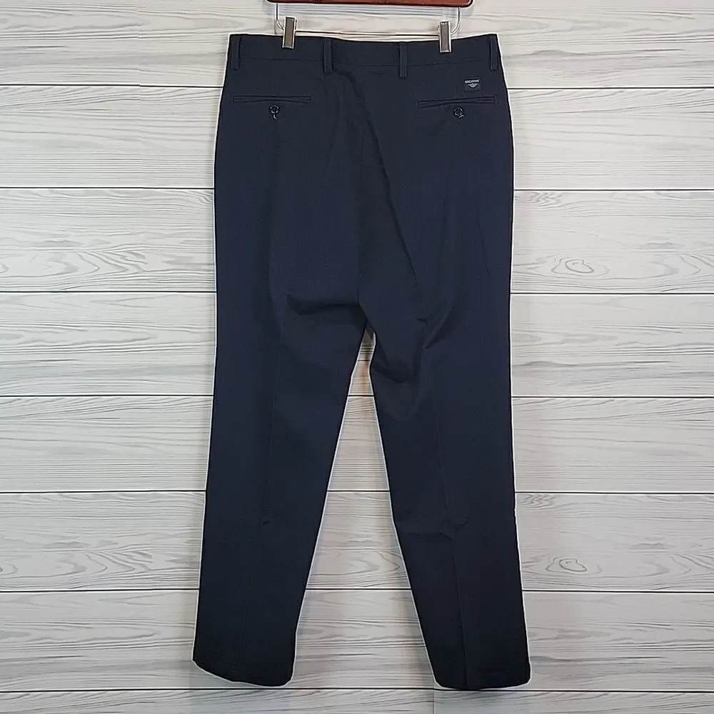 Dockers straight fit ultimate chinos in Navy Size 36X32